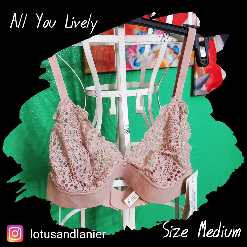 All You Lively Pink Lace Bra Sz Medium